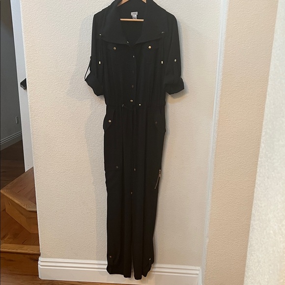 Cache Black Jumpsuit with Gold Details - Picture 1 of 12